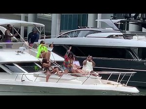 MIAMI BOAT PARTY