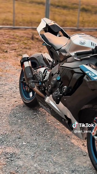 R1M 🩵 🦾💢❤️‍🔥#R1M #R1 #1000cc #r1ดิหว่ะ🏁 #สายบันเทิง #fyb