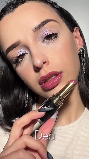 Yummy lips 🫦 for a juicy effect with our Beyond Jelly tried by @scarlett_beautyx 🧃🌺 #BeyondJelly#NablaCosmetics#nabla #beautytok #lipstok