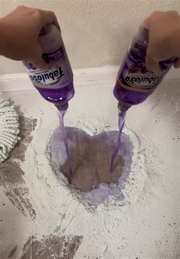 Cleaning Tips for Purple Fabuloso Fans