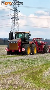 311K views · 3.8K reactions | Here we have Harry in his 4-5 Versatile tractor with the HORSCH Avatar 12m drill. He is drilling linseed #farmingvideo #prohorizon #springdrilling #britishfarming #horsch #simplyagriculture | Pro Horizon Farming Content | Facebook
