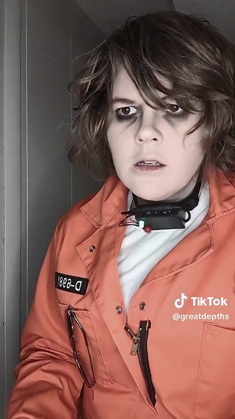 D-6981 thinks they need new handcuffs. #scpstaff #scptiktok #scpoc #scpcommunity #scpdclassoc #scp #scpontiktok #scpdclass #scpfoundation #site42 #site19 #scpsitehavoc