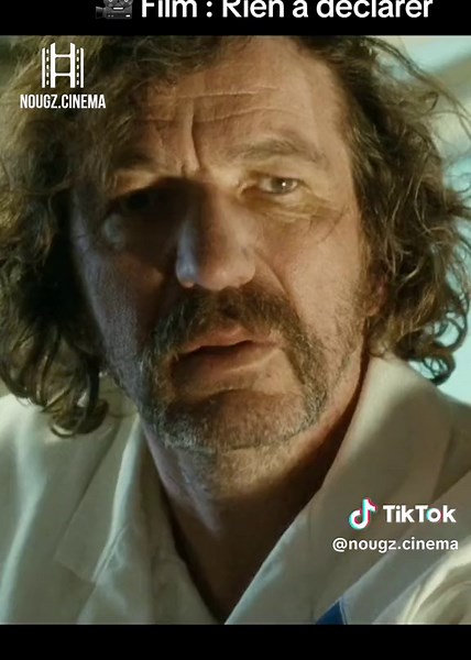 Scène culte de la comédie française - Rien à déclarer