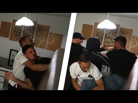 PRANK QUI TOURNE VRAIMENT MAL.. MOMO FRAPPE VRAIMENT OUSSAMA