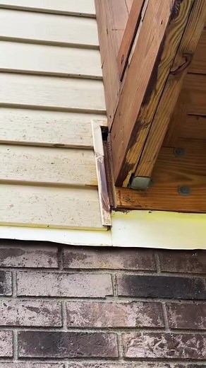 Deck Flashing Problems: Moisture Intrusion in Homes