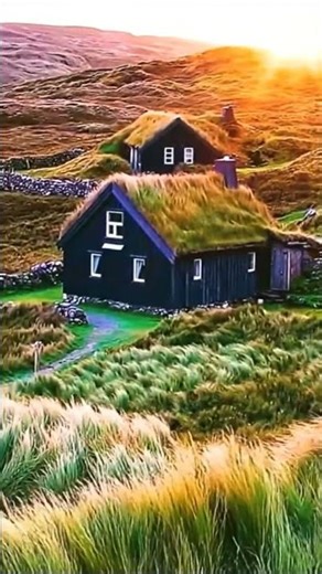 🏡 Timeless Turf Houses of Iceland: Ancient Homes Draped in Living Moss