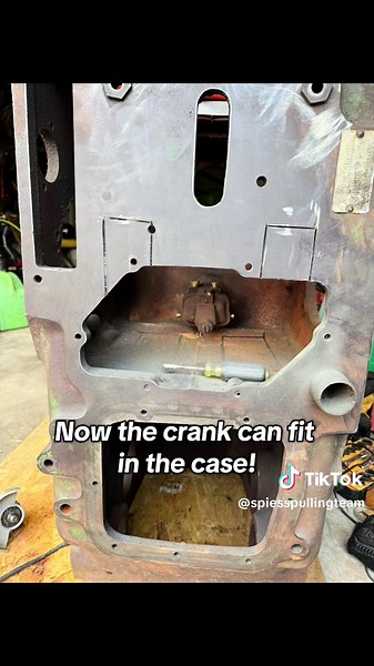 Tractor Rebuild Progress: Assembling the Engine Block