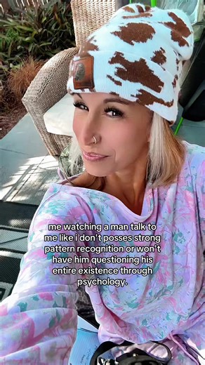 whitty whit 🦩 (@whits_frenchie)’s videos with Feeling On My Body - Taffy & PLUTO