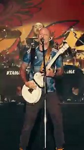 What’s your favorite Trivium to sing along with us live? Tour starts very soon and we want to make sure you guys are ready to join us. Get your tickets at www.trivium.org/tour 🐲 Video: Black Card Films | Trivium