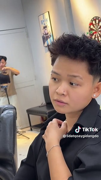 Brust Fade and Messy Quiff Haircut Tutorial