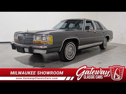 1988 Ford Crown Victoria, For Sale, 1773 MWK, Gateway Classic Cars Milwaukee Showroom