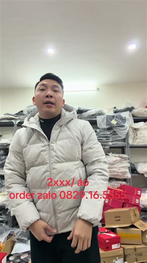 chấp các loại gió mùa luôn store hơn 4 đồng e về tay hơn 2 đồng thôi ạ mời ae vụt