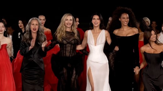 Glamour-Feuerwerk in Paris: Star-Aufmarsch bei der Fashion Week