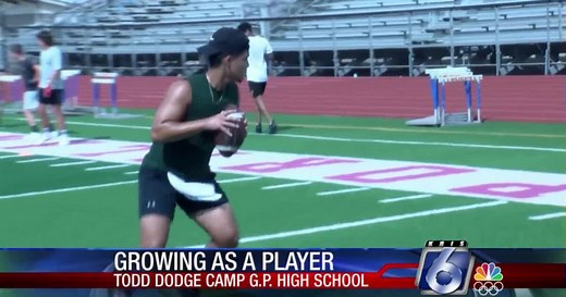 Todd Dodge QB/WR camp at GP emphasizes throwing, catching