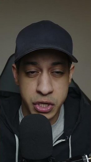 Full Screen Viewer In DaVinci Resolve