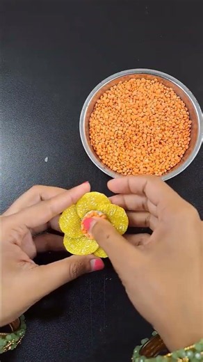 Look how beautiful a vase I made with colored jhama and lentils #shortsfeed #facts #craft #Lifestyle