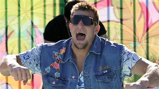 Rob Gronkowski Got An Angry Voicemail From A Girl He Met At Clemson After Committing To Arizona