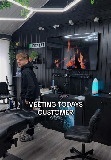 Meeting Today's Customer at the Tattoo Studio