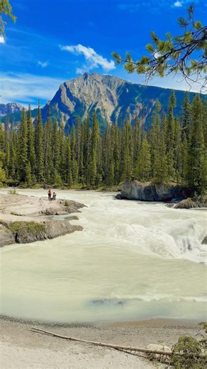 Natural Bridge, British Columbia #lake #discoveringcanada #canada #travel