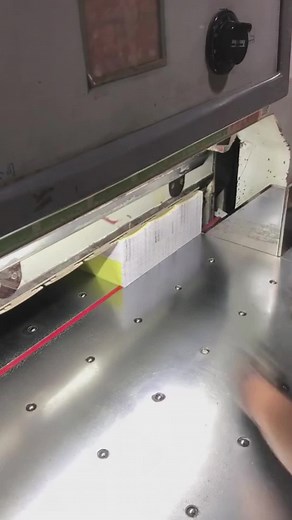 We offer many kinds of fine paper around the world! If your business need any fine paper, come check our website and contact us!#fyp #fypシ #factory #machine #paper