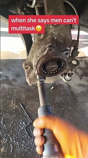 How to remove a stuck wheel bearing (DIY)