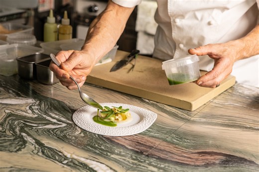 17 reactions | This John Dory recipe from Tom Aikens has layers of fresh flavours and textures: tart pickled green tomatoes, crunchy baby sweetcorn and creamy avocado purée. Although intricate as whole, each individual element is prepared simply so that their flavour shines through. Check out the full Signature Series video here: https://www.greatbritishchefs.com/signature-series-video#?sv=159 | Great British Chefs | Facebook