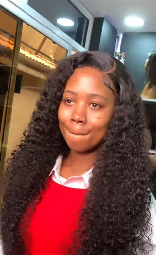 How to Install a Glueless Wig Easily