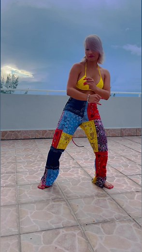 Y que fue? ☀️☀️ Happy Sunday #now #soka #dembow #dance #challenge #sundayvibes | Paula Sánchez