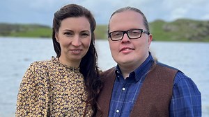 Angelo Kelly gibt am Fernsehen die Auflösung der Familienband bekannt