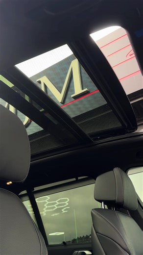 Discover the Luxury of BMW X5 30d SUV