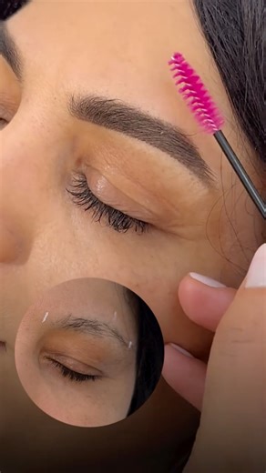 𝐇𝐀𝐒𝐌𝐈𝐊 𝐇𝐎𝐕𝐇𝐀𝐍𝐍𝐈𝐒𝐘𝐀𝐍 | 𝐏𝐄𝐑𝐌𝐀𝐍𝐄𝐍𝐓 𝐌𝐀𝐊𝐄𝐔𝐏 𝐋𝐀🇺🇸 on Instagram: "Would you believe these are the same eyebrows? ✨ The bottom photo shows them before permanent makeup. The top video show the same brows after PMU — more precisely, after a touch-up. In the video, the brows are fully healed, showing the true final result 🤍 #PermanentMakeupLA #PermanentBrowsLA #PMULosAngeles #БровиЛосАнджелес #перманентныймакияжЛосАнджелес"