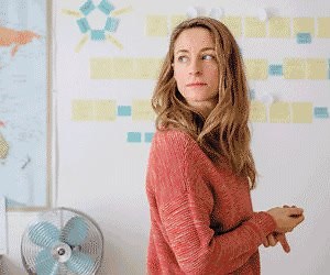 | J'aime Hydro​ | Christine Beaulieu​ revient à l'Usine C pour dévoiler le fruit de ses enquêtes approfondies. Pertinents et éducatifs, les 5 épisodes seront présentés dans le cadre du festival Juste pour rire. Réservation : http://bit.ly/2rIR1d9 | Usine C