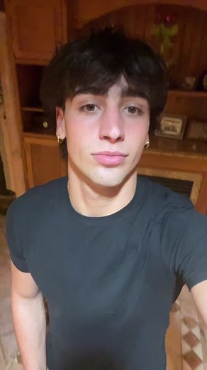 AJ (@aj.carey)’s video of donny princess protection program