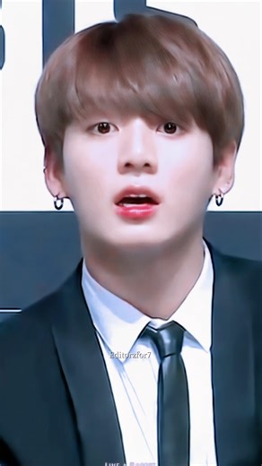 BECHARA KOOKIE 😂 WAIT FOR END 🤣 #bts #shorts