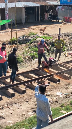 Railway Cutting Tools — Portable Rail Cutting Machine / Rail Cutter This portable rail cutting machine offers fast cutting speed, high wafer wheel utilization, and a high-quality cutting finish. It is simple to operate, easy to move, and safe to use. Widely used in railway maintenance and construction work. If you want to know more product details, please leave your email and WhatsApp number so we can contact you. #RailwayCuttingTools #PortableRailCuttingMachine #RailCutter #RailwayMaintenance #