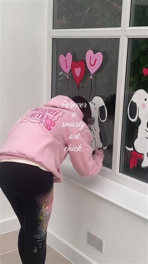 Forever a Smarty Art Chick: Creative Window Painting