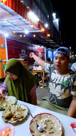Fariz habis makan mau nambah hh #shorts