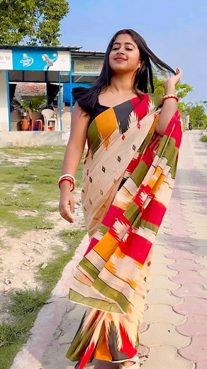 Priyanka Majumder on Instagram: "#viral"