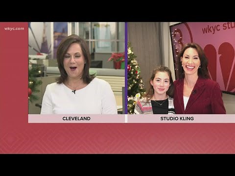 3News Chief Meteorologist Betsy Kling continues tradition and forecasts weather on Christmas with he