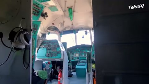 Flying the World’s Biggest Helicopter Ever Produced