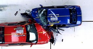 IIHS Details Front Crash Tests in New Video