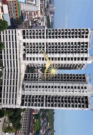 Watch the progress from above! ✨ Nagoya Hill Condominium continues rising closer to becoming your next modern and comfortable home. #NagoyaHill #NagoyaHillCondominium #NagoyaBatam #CondolnBatam #BatamCondo