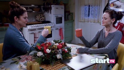 TONIGHT! We're showing the last two episodes of the four-part mini-series Gilmore Girls: A Year in the Life. Watch Lorelai and Rory take us through their lives starting at 5P | 4C on Start TV. #GilmoreGirls #gilmoregirlsayearinthelife | Start TV