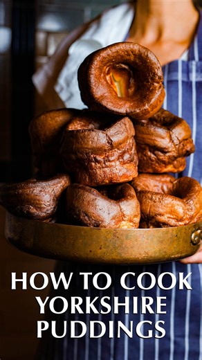 How to make the perfect Yorkshire puds. Get these right and you’re halfway to a splendid Sunday roast. 1️⃣ Create a batter mix with equal parts egg, flour and milk. 2️⃣ Pour into muffin tins a quarter full of hot beef dripping. 3️⃣ Put them in a preheated oven at 200°C for 15-20 mins. 4️⃣ Watch them rise, take them out, let them rest and serve. Simple, delicious Yorkshire puddings. | Hawksmoor