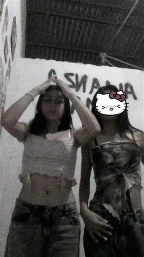 Videos de __liseth__15 (@__liseth__158) con “Hace Calor - Remix - Kaleb Di Masi & Sfera Ebbasta & Rvfv & Omar Varela”