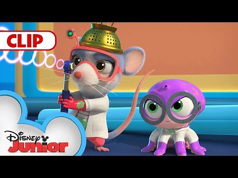 SuperKitties Stop Lab Rat and Otto! | SuperKitties | @disneyjr
