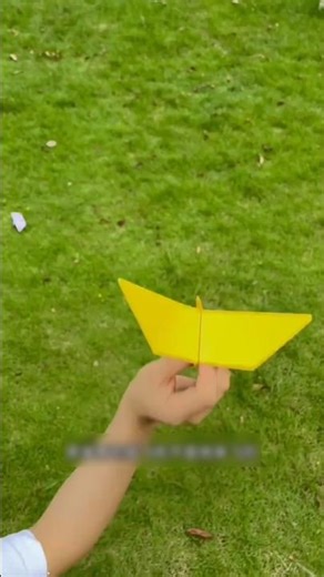 How to Make Floating Paper That Moves in Air | Easy Paper Science Trick
