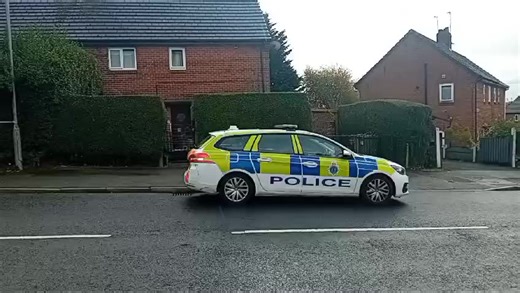 A police cordon was installed along Windermere Avenue this morning, following reports of an assault An arrest has been made after an incident which left a man in his 30s being rushed to hospital with a puncture wound to his leg Read more here: https://trib.al/UCB6Vn5 | St Helens Star