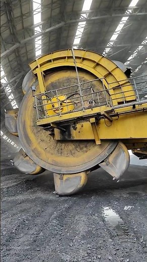 Stacker Reclaimer Operation