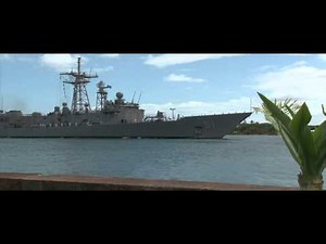 Oliver Hazard Perry Class Frigate USS Gary Crosses Pearl Harbor - RIMPAC 2012